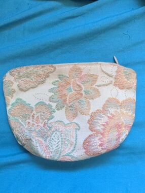 vintage floral tapestry Zip Pouch in Cream and Pastel Cosmetic Travel Bag